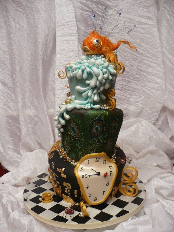 anniversaire-originale-avec-un-gâteau-à-thème-populaire-alice