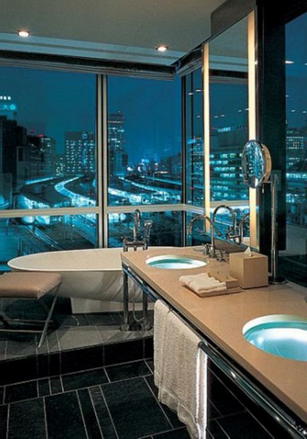 chambre-d'hôtel-avec-jacuzzi-quatre-saisons-à-Tokyo