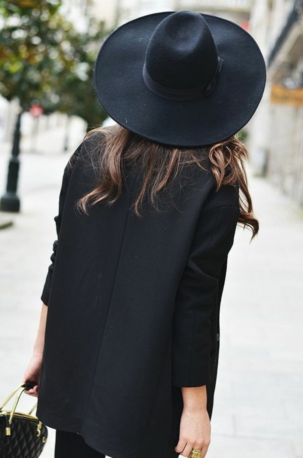 chapeau-moderne-femme-style