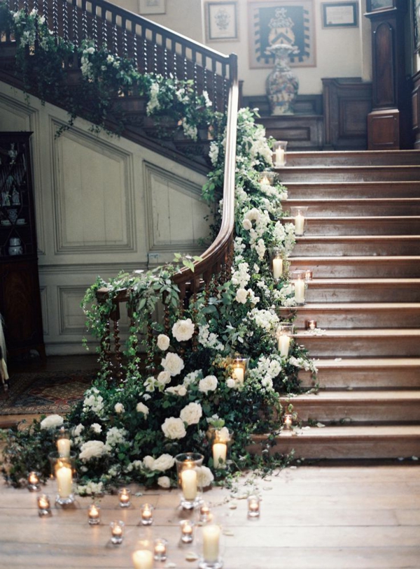 escalier-décoration-roses