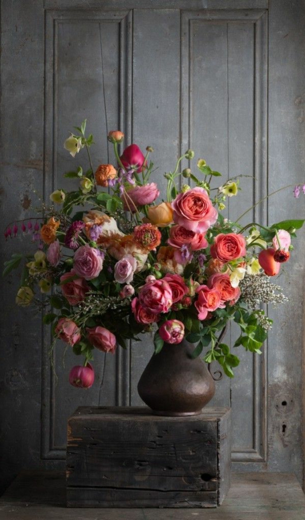 jolie-bouquet-idée-de-décoration-salon-avec-combination-florale
