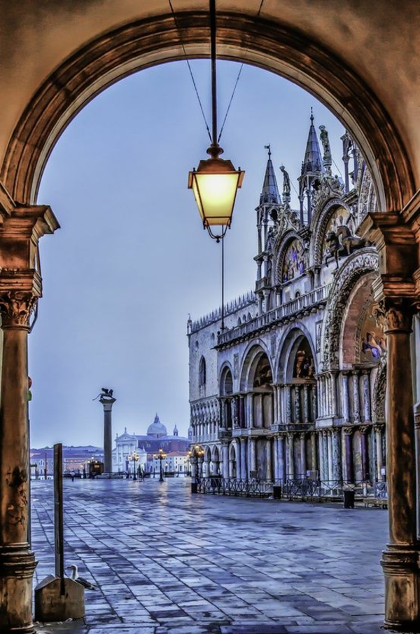 la-visite-de-Venise-jolie-cité-romantique-et-historique