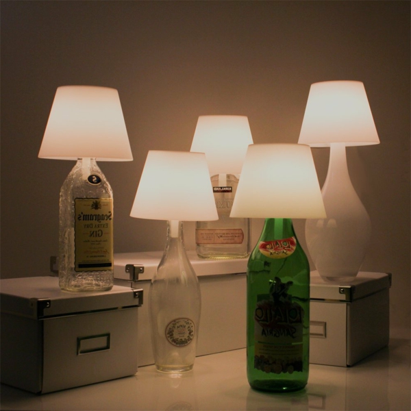 lampe-récyclable-ecologique-bouteille-récicé