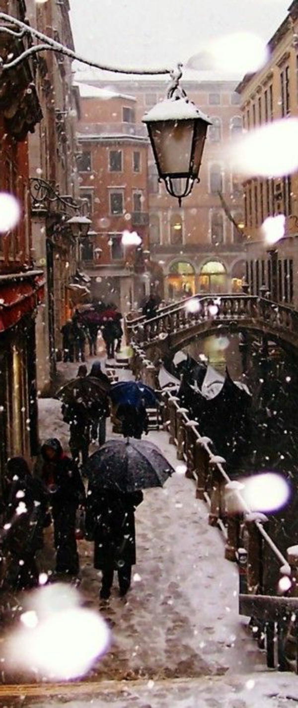 l'hiver-à-Venise-une-vue-jolie-les-belles-maisons-venitiens