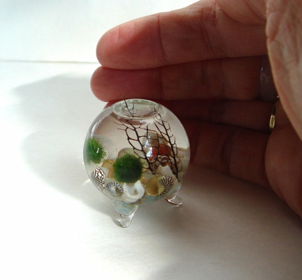 mini-jardin-zen-dans-un-globe-en-verre