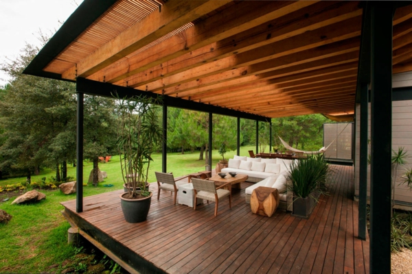 terrasse-en-bois-ou-composite-idées-brillantes-pour-l'extérieur