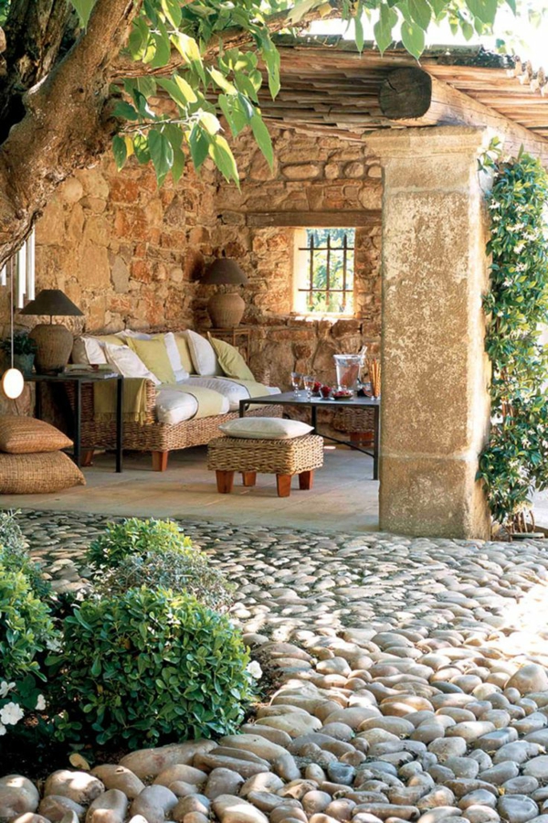 1-aménagement-jardin-luxe-pierre