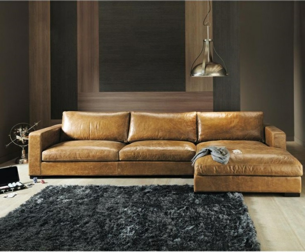 Confortable-sofa-grande-en-angle-noir-tapis-canape-cuir-beige-lustre-fer
