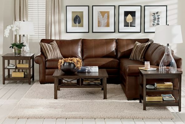 Confortable-sofa-grande-en-angle-tapis-table-bas
