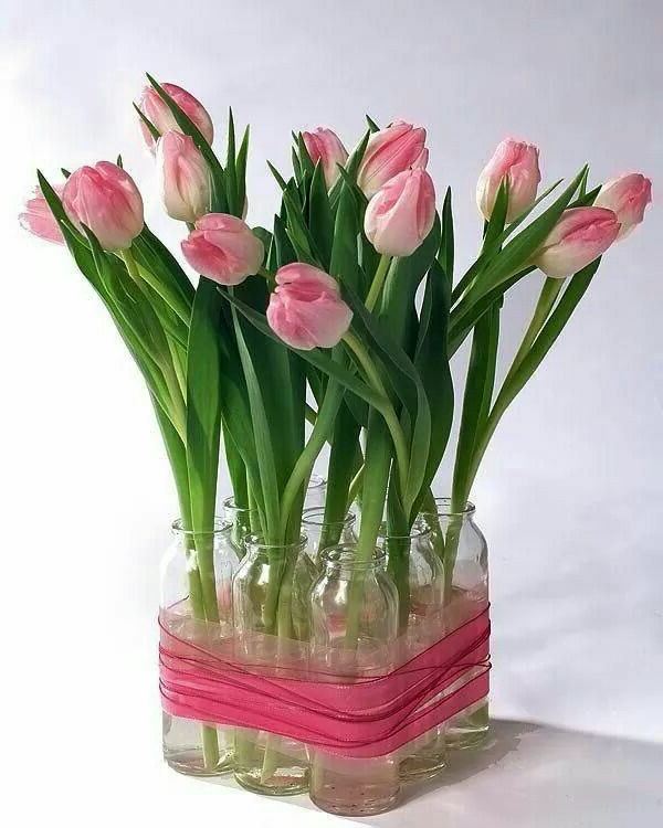 Décoration-florale-originale- mariée-cérémonie-tulips