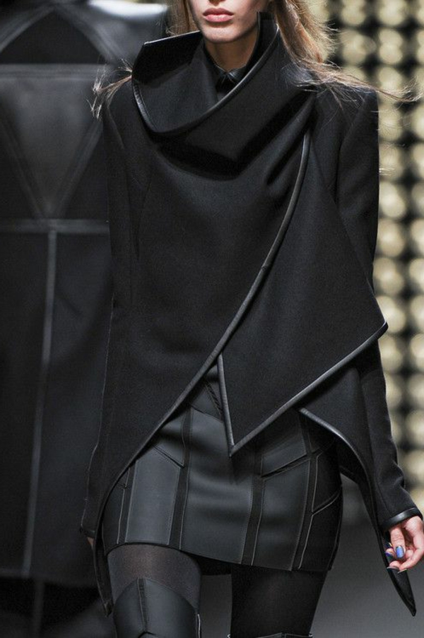 Jupe-cuir-vetements-jolies-style-le-look-total-noir