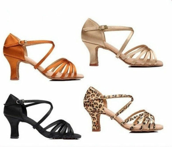 chaussures-de-salsa-différents-modèles