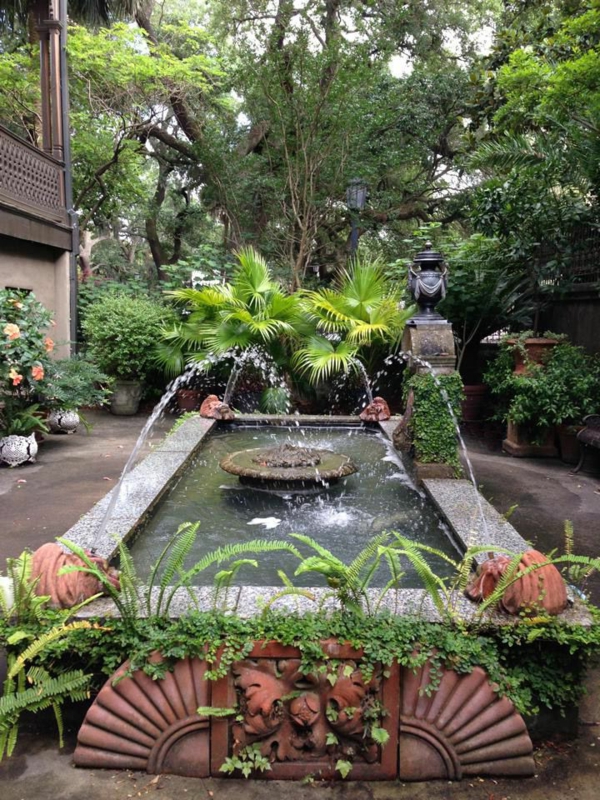 fontaine-pour-bassin-fontaines-à-touche-antique