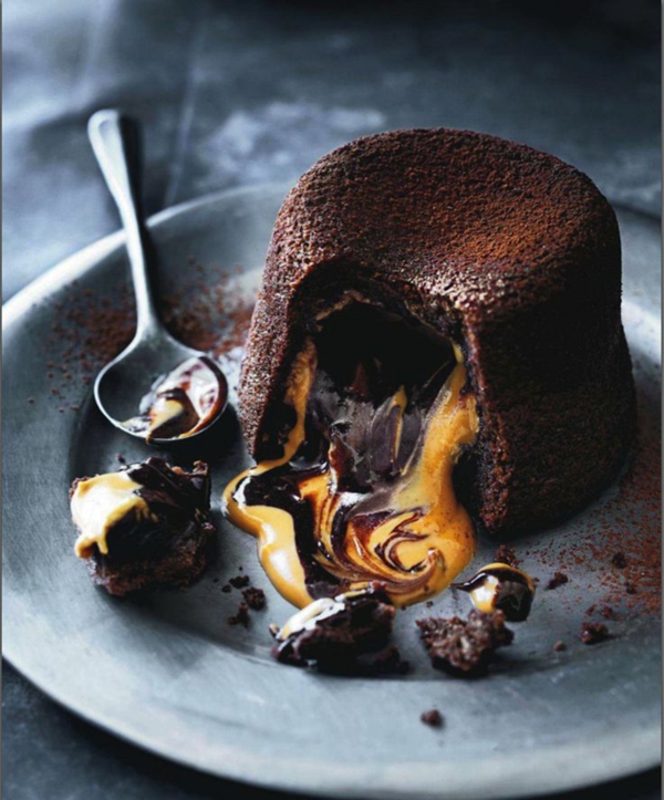 gâteau-au-chocolat-gateau-délicieux-fondant-caramel