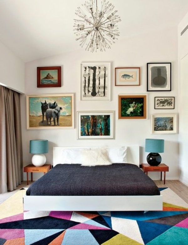 tapis-multicolore-chambre-à-coucher