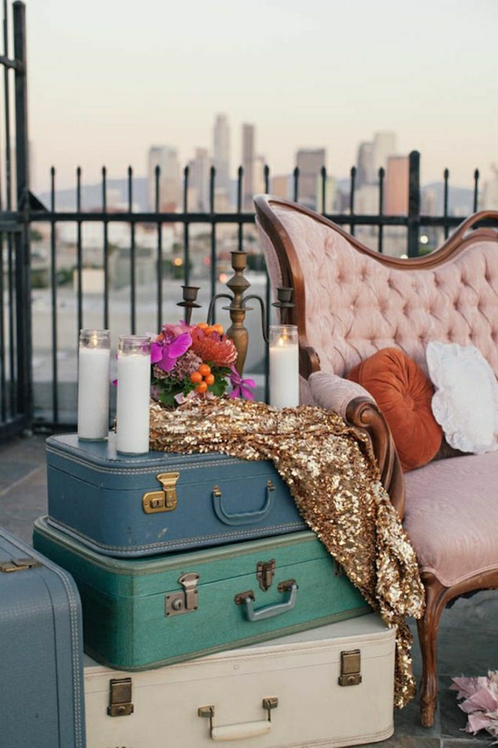 Déco-mignon-vintage-valise-beaut'e-terrasse-ny