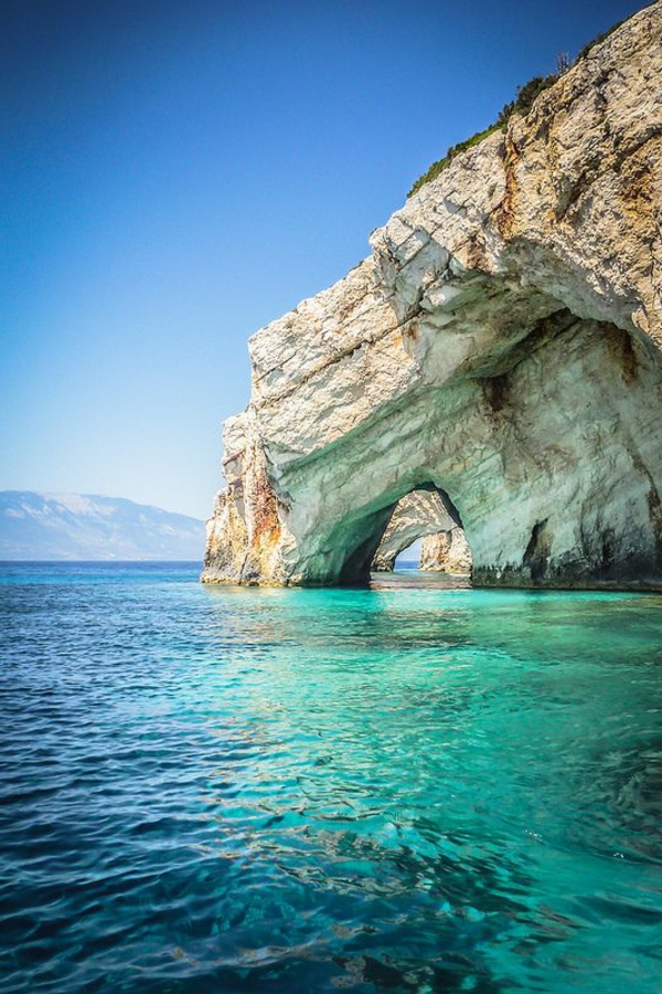 croisières-en-méditerranée-endroit-magique-de-Grèce