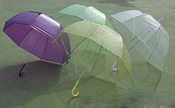 parapluie-transparent-parapluies-en-couleurs