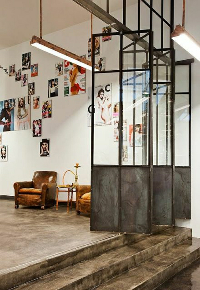porte-coulissante-intérieur-salon-moderne-escalier-photos-murales