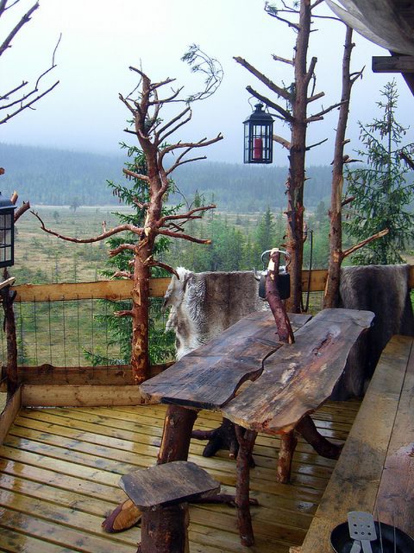 sol-plancher-table-en-bois-extérieur-terrasse-aménagement-belle-vue