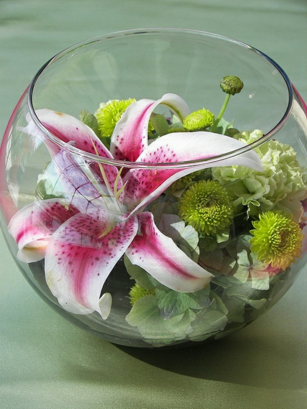 vase-boule-composition-florale-magnifique