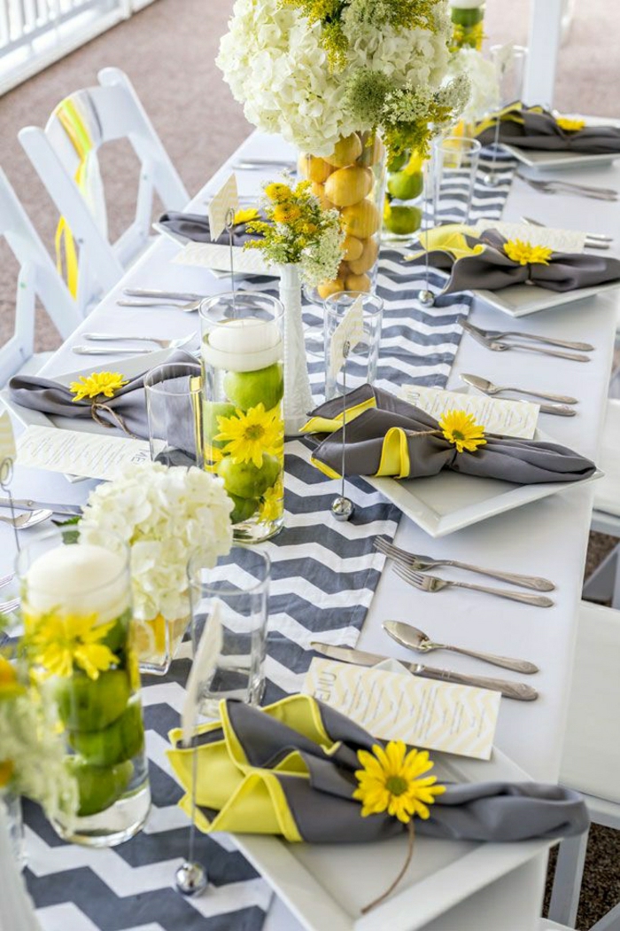 1-chemins-de-table-gris-blanc-jaune-tournesol-décoration-nappe-blanche
