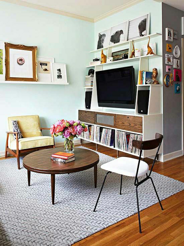 1-salon-design-meuble-télé-en-bois-étagère-en-bois-banc-murale-table-basse-en-bois-foncé
