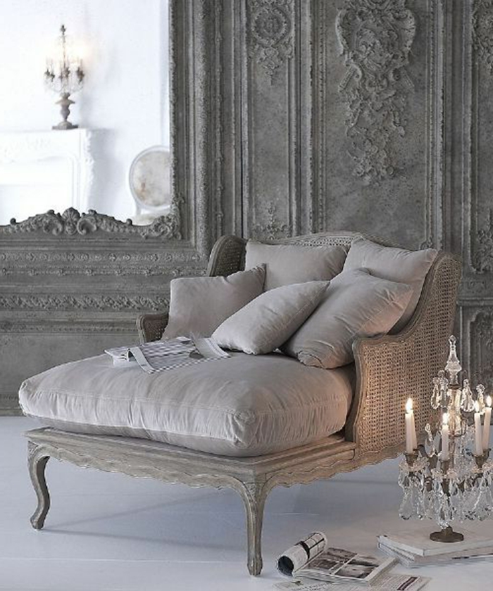 Décoration-chambre-romantique-fauteuil-baroque