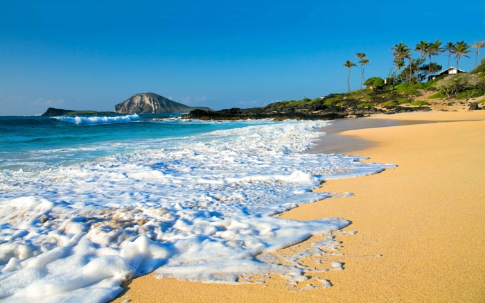 Lanikai-Beach-Kailua-Hawaiiles-plus-belles-plages-du-monde-ile-à-hawaii-vacances-d-été-resized