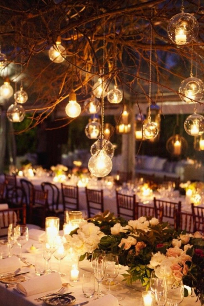 eclairage-de-jardin-avec-luminaires-exterieurs-jardin-décoration-set-de-table-mariage