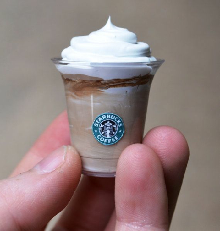 gobelet-personnalisé-artistique-starbucks-mini