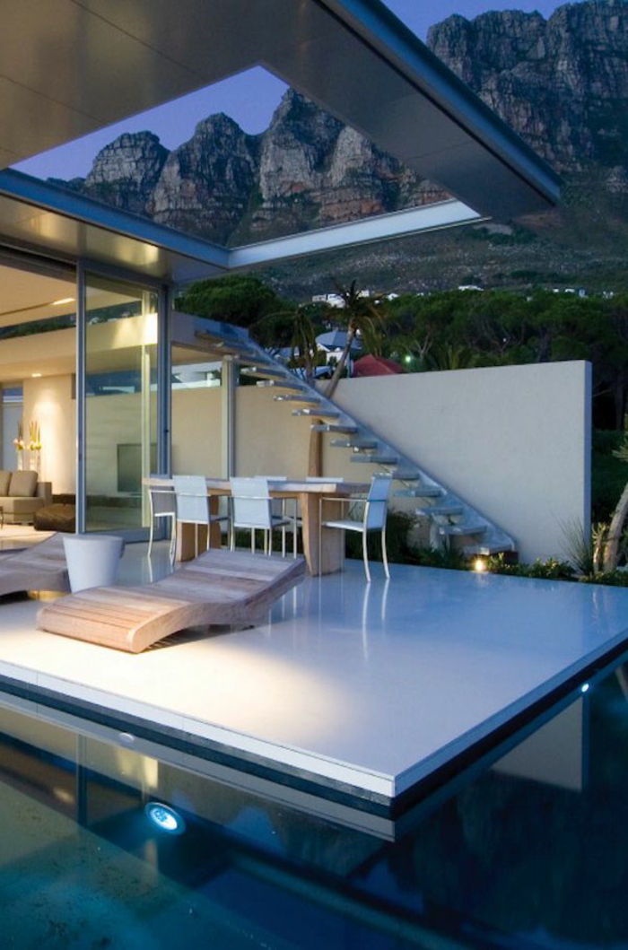 maison-avec-plancher-transparent-plancher-en-verre-idée-insolite-maison-luxe