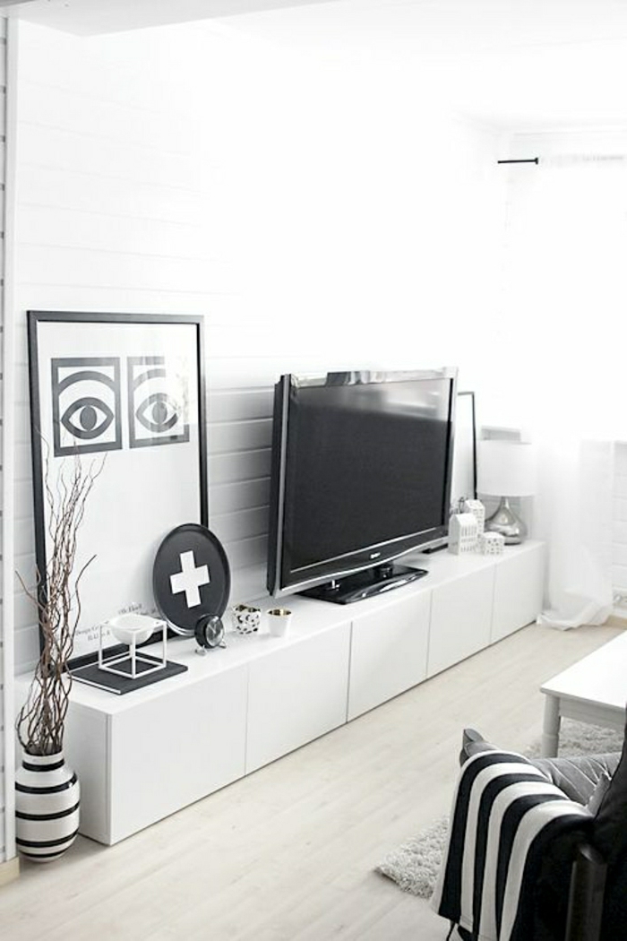 meuble-basse-télé-en-bois-laqué-blanc-sol-en-parquet-intérieur-blanc-noir-salon