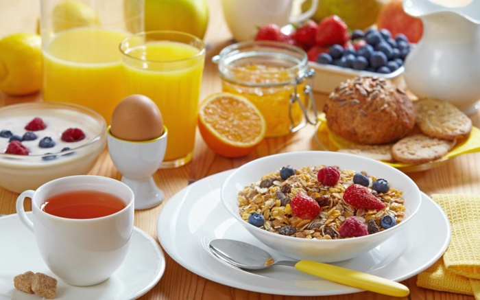 recette-petit-déjeuner-bon-appetit-muesli-et-fruits