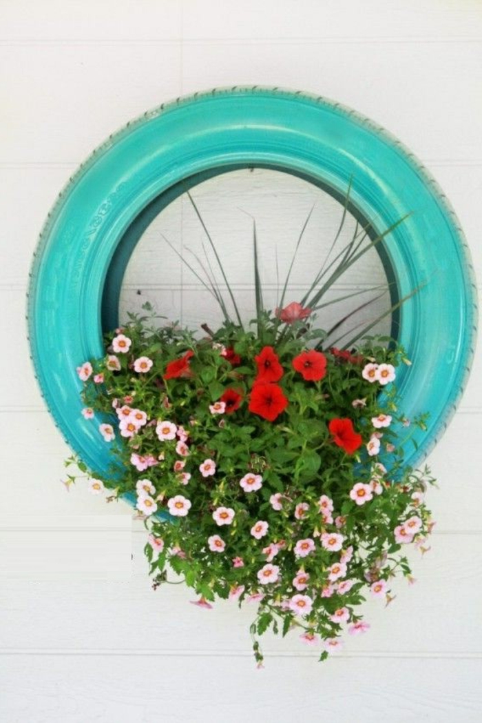 recyclage-pneu-idée-artistique-pot-de-fleurs