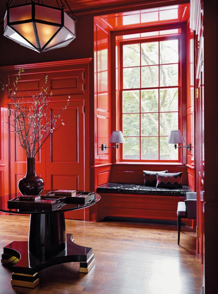 1-intérieur-rouge-pourpre-rouge-amarante-rouge-intérieur-moderne-sol-en-parquet