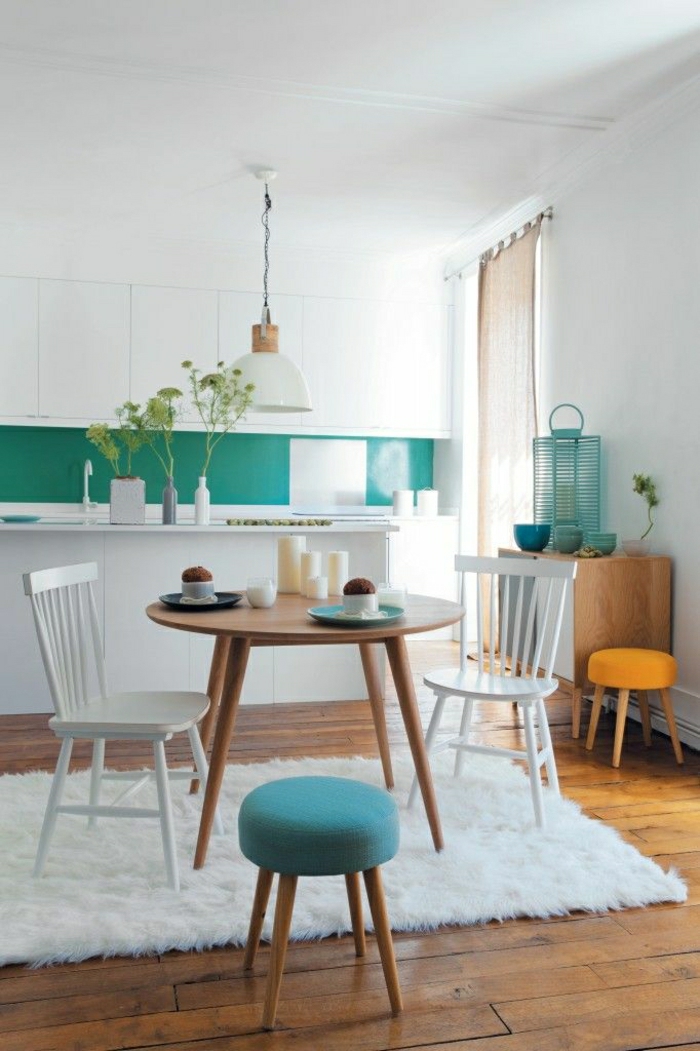 1-quelle-couleur-pour-une-cuisine-blanc-bleu-ciel-meubles-de-cuisine-blanc-bleu