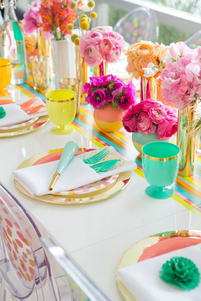 1-set-de-table-coloré-set-de-table-anniversaire-enfant-jolie-décoration-fleurs