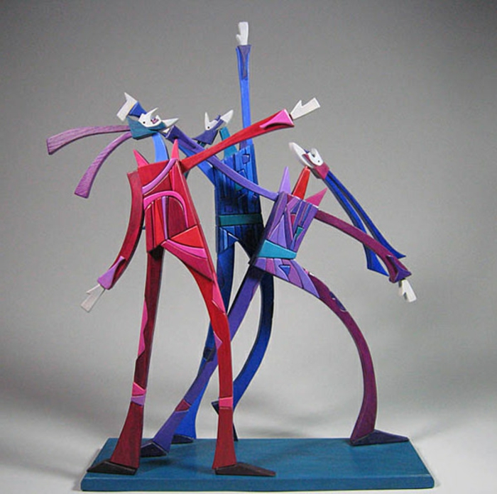 Moveable-Sculpture-by-Werner-Arnold-Jolie-sculpture-sur-bois-coloré