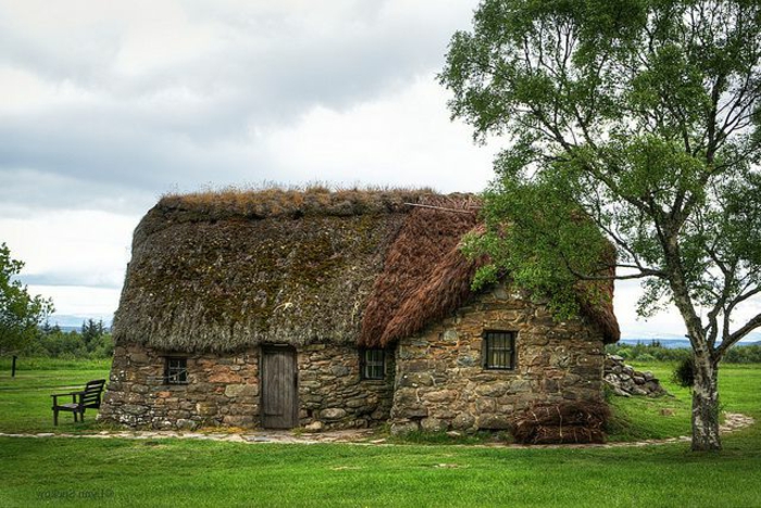 architecture-vernaculaire-maison-en-pierre-vernaculaire