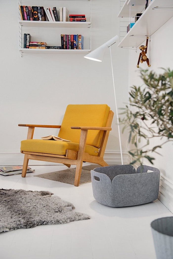 canapé-jaune-meubles-d-intérieur-de-style-scandinave-meubles-scandinaves-pour-le-salon