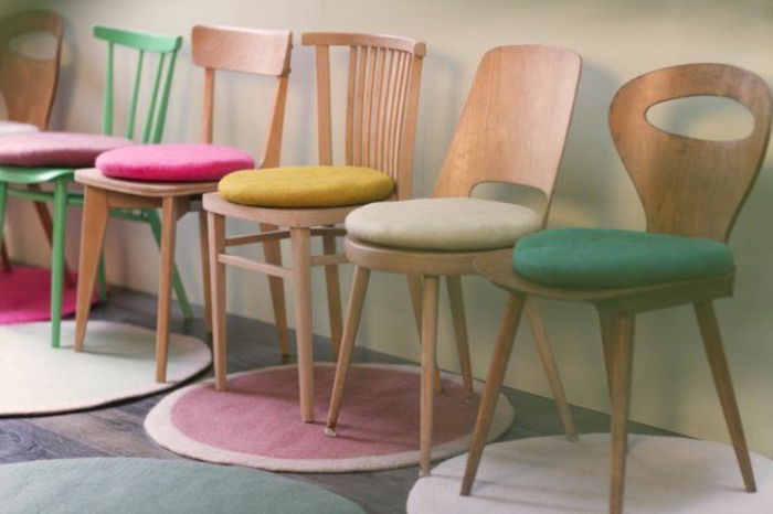 galettes-de-chaises-rondes-colorées-design-original-galettes-de-chaise-ikea