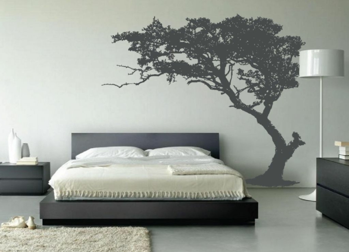 le-pochoir-mural-pochoir-frise-murale-une-arbre-dans-chambre-à-coucher