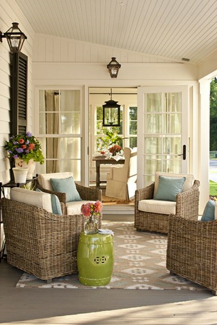 meubles-de-jardin-meubles-d-extérieur-moderne-meubles-en-osier-tapis-beige