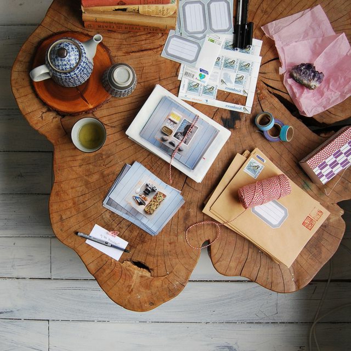 meubles-en-bois-brut-grande-table-tronçon