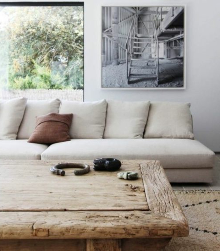 meubles-scandinaves-palaiseau-intérieur-de-couleur-taupe-tapis-beige-table-en-bois-massif