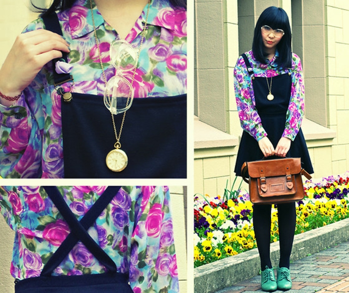 robe-chasuble-à-prints-floraux-super-colorés