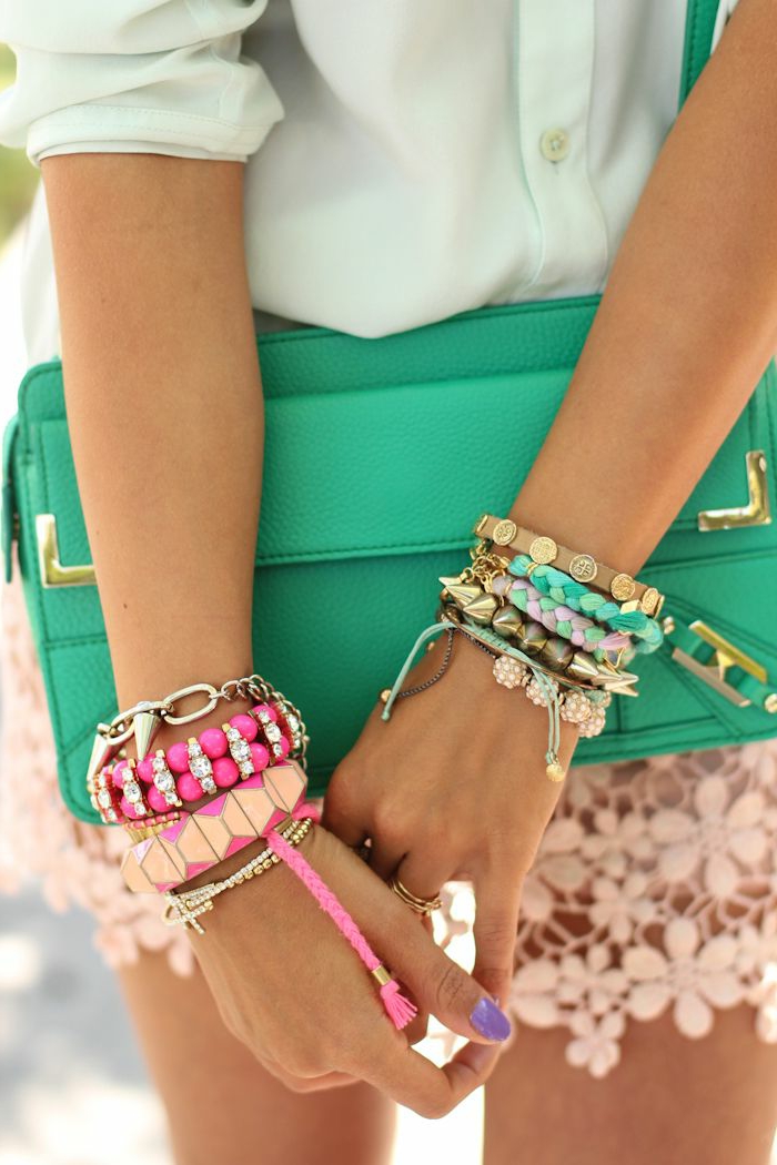 1-bracelets-brésilien-tuto-colorés-tendances-dans-la-mode-bracelets-brésilien-tuto