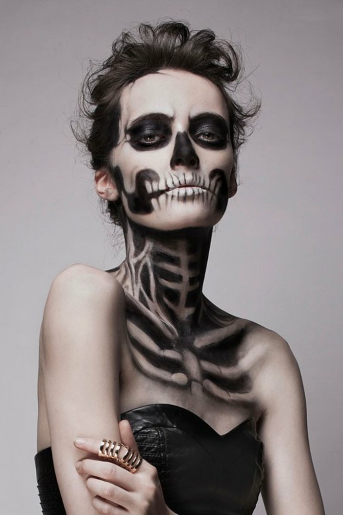 Le-maquillage-halloween-vacances-toussaint-2015-idée-blanc-et-noit-cool-resized