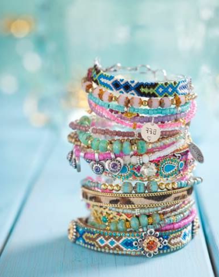 bracelets-brésiliens-prénom-colorés-bracelets-brésiliens-variante-coloré